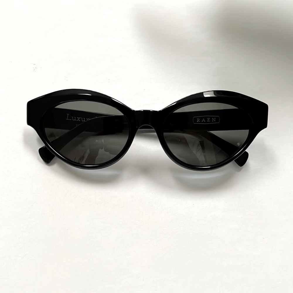 Raen Luxury Wig Black Cat Eye Sunglasses